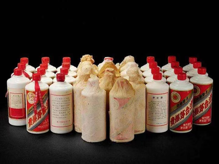 驻马店老酒回收上门哪里回收(附近上门回收茅台酒）?